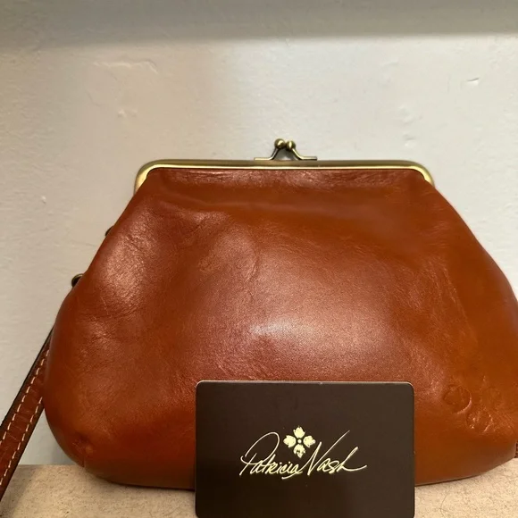 Patricia Nash Brown Leather clutch - Picture 2 of 8